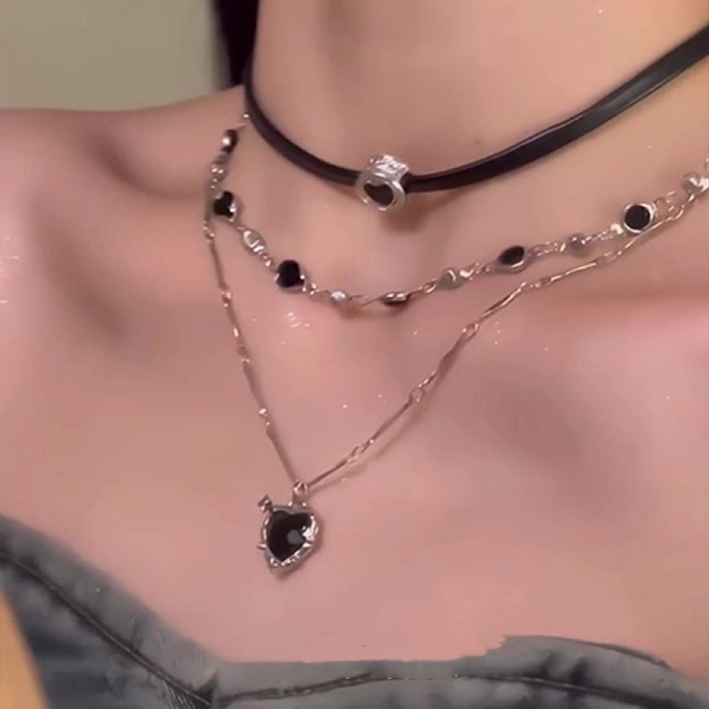 Y2K Gothic Love Heart Pendant  - đánh giá và giá Layered Pendant Necklace Aesthetic