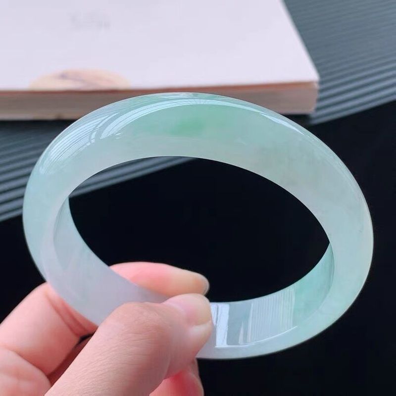 Myanmar for women, ice waxy si - đánh giá và giá Bracelets