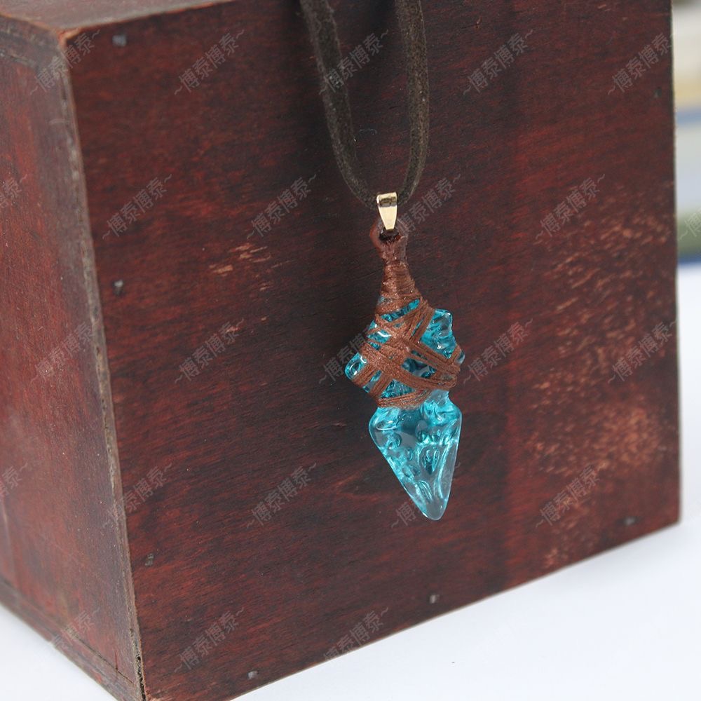 FF14 game cosplay props, blue  - đánh giá và giá Anime Pendant Necklace